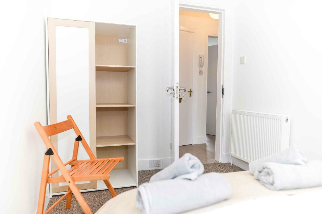 Stafford Modern Apartment 阿伯丁 外观 照片